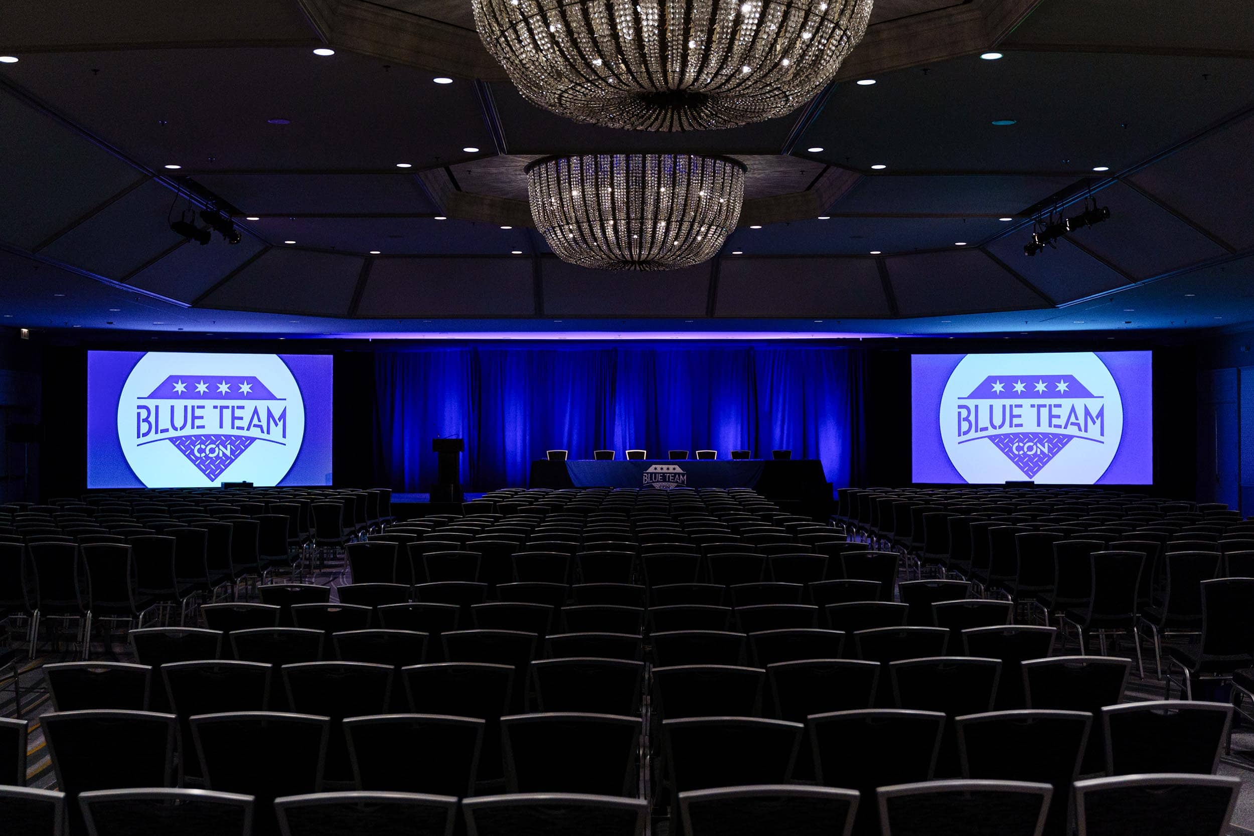 Blue Team Con Main Presentation Hall before the show begins